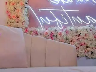 Rebeccahudson  live sex cam