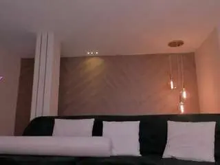 Rebeccahudson  live sex cam