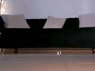 Rebeccahudson  live sex cam