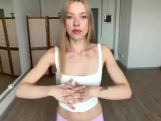 Refugiaforbus  live sex cam