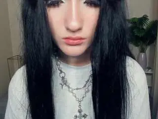 Dinorahhirsh  live sex cam