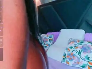 Emyblue  live sex cam