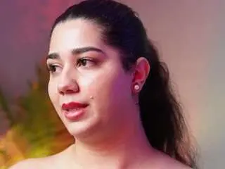 Juliacoral  live sex cam