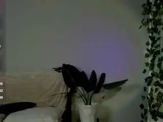 K1ra-adams  live sex cam