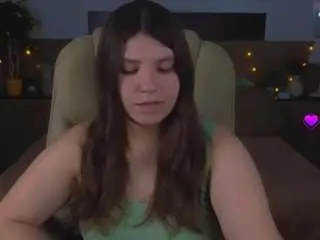 Violashy  live sex cam