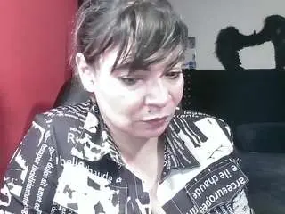 Yayita81  live sex cam