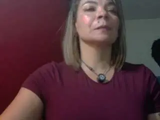 Yayita81  live sex cam