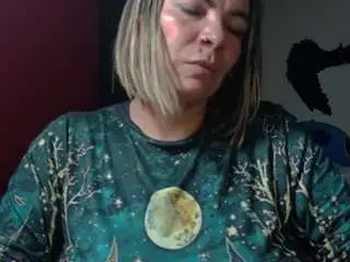 Yayita81  live sex cam