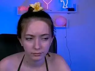 Chloe-ley1  live sex cam