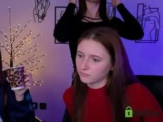Chloe-ley1  live sex cam