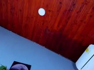 Dulceaurora1  live sex cam