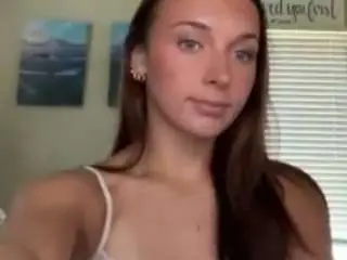 Houseofaly  live sex cam