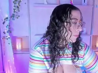 Liavega  live sex cam