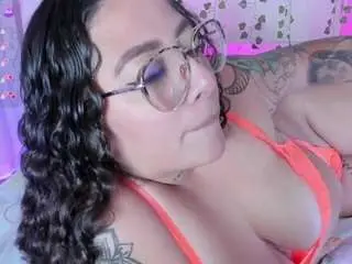 Liavega  live sex cam