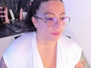 Liavega  live sex cam