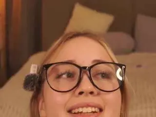 Melaniaweisenburger  live sex cam