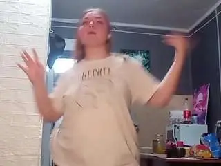 Melodybertalan  live sex cam