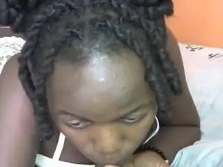 Sweetness-tiana  live sex cam