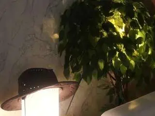 Millyquijano  live sex cam