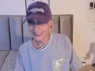 Saraxcampur  live sex cam