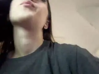 Seasonbazata  live sex cam