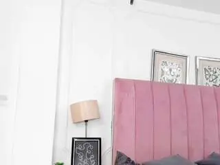 Sofyqueen  live sex cam