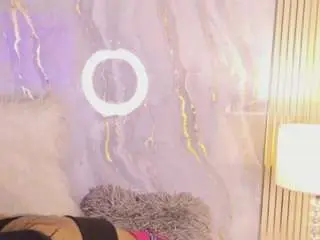 Sofyqueen  live sex cam