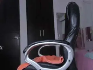 Bunny-glow  live sex cam