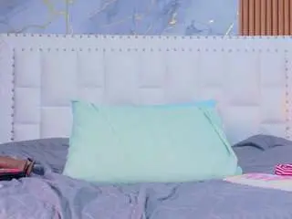 Indiancutiie  live sex cam