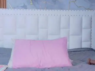 Indiancutiie  live sex cam