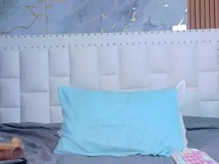 Indiancutiie  live sex cam