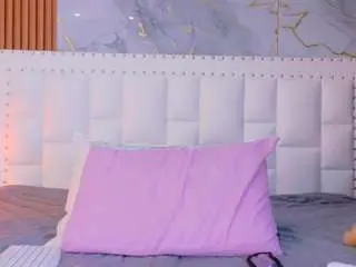 Indiancutiie  live sex cam