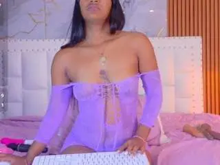 Indiancutiie  live sex cam