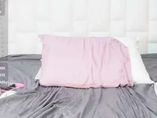 Indiancutiie  live sex cam