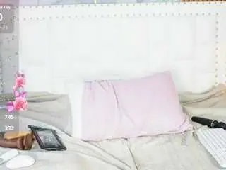 Indiancutiie  live sex cam