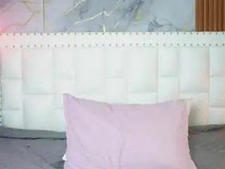 Indiancutiie  live sex cam