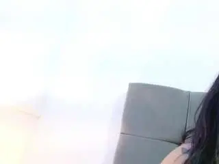 Ema-foxyy  live sex cam