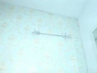 Mara-thompsonn  live sex cam