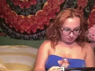 Nastyshorty  live sex cam