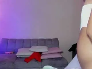 Nickybigboobs  live sex cam