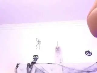 Gia-fantasy  live sex cam