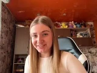 Johnsiepanessa  live sex cam