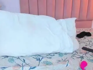 Kiim-miller  live sex cam