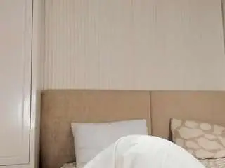 Kiim-miller  live sex cam