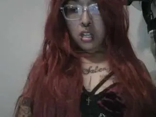 Laanira666  live sex cam