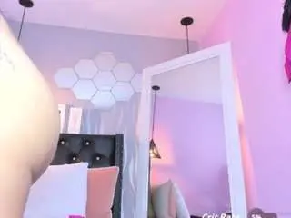 Luciarios  live sex cam
