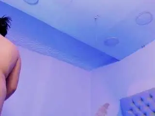 Martina-monrhoee  live sex cam