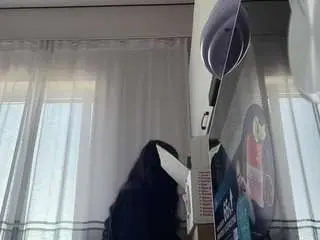 Tonifavuzzi  live sex cam