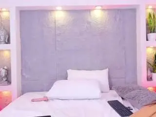 Miahoney3  live sex cam