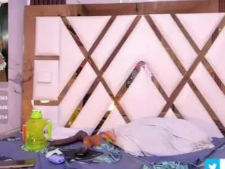 Molly-sweett  live sex cam